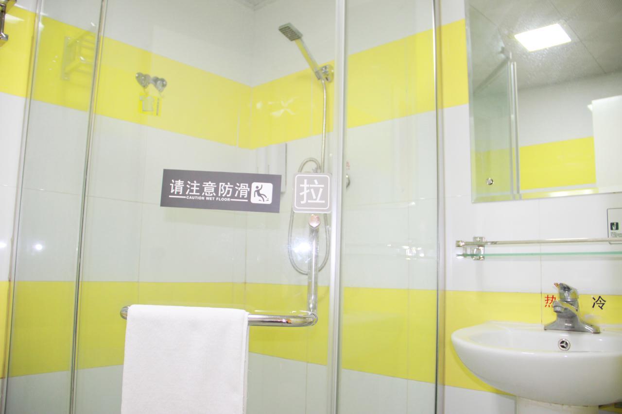 7Days Inn Beijing Yanqing Walmart מראה חיצוני תמונה