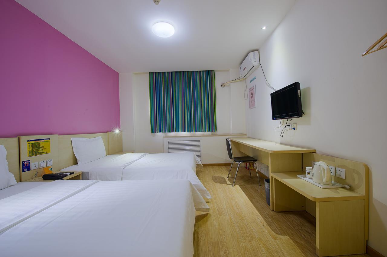 7Days Inn Beijing Yanqing Walmart מראה חיצוני תמונה