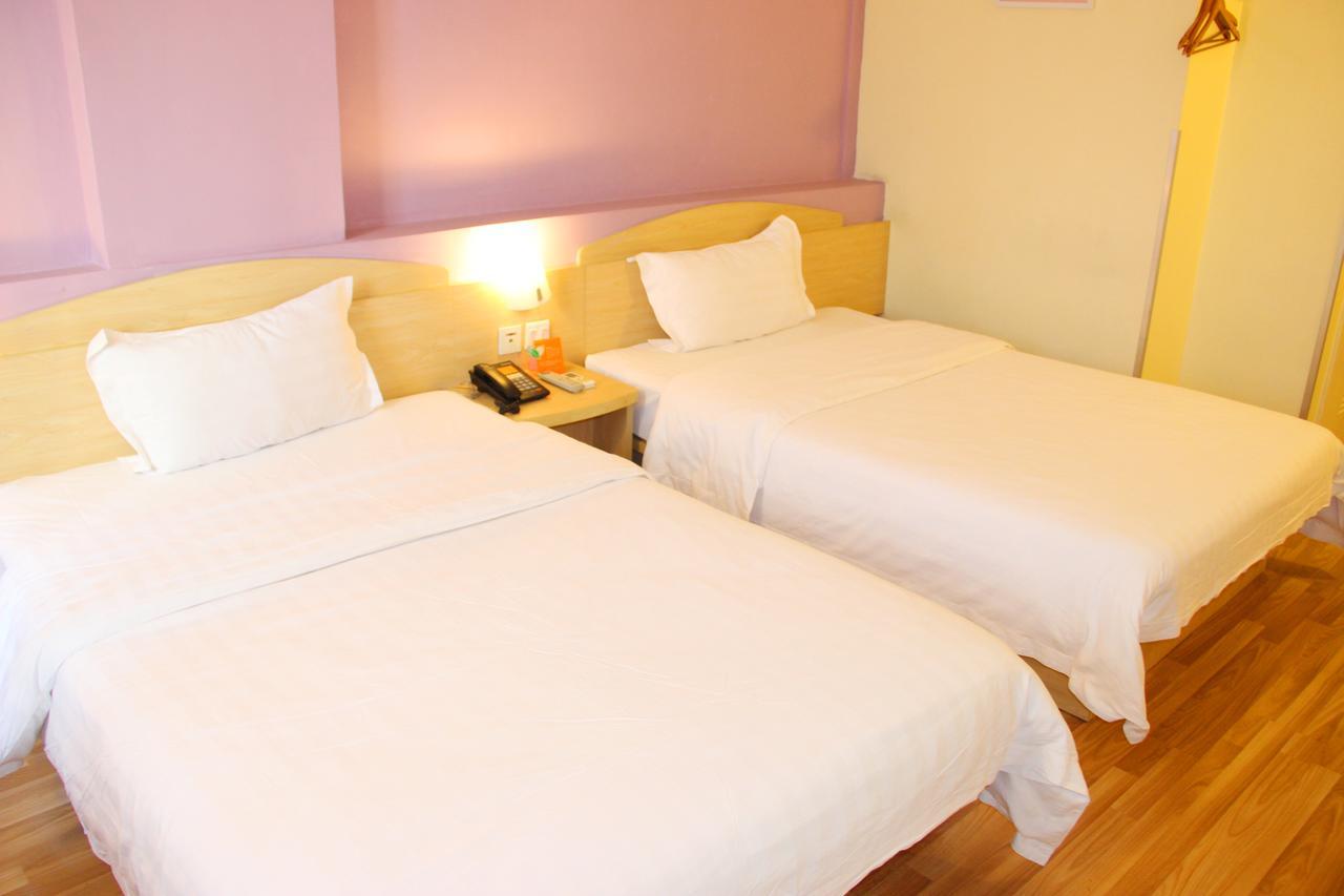 7Days Inn Beijing Yanqing Walmart מראה חיצוני תמונה