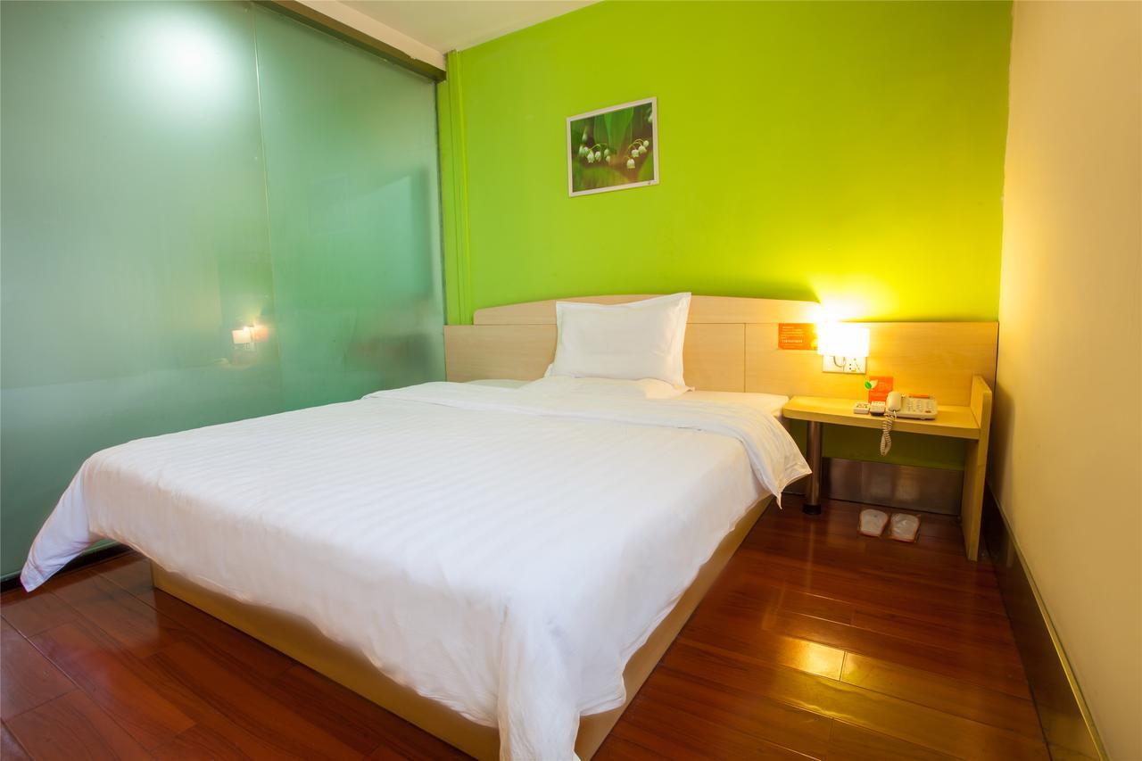 7Days Inn Beijing Yanqing Walmart מראה חיצוני תמונה